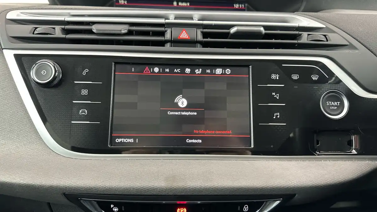 2022-citroen-grand-c4-spacetourer-12-puretech-shine-eat8-big-21