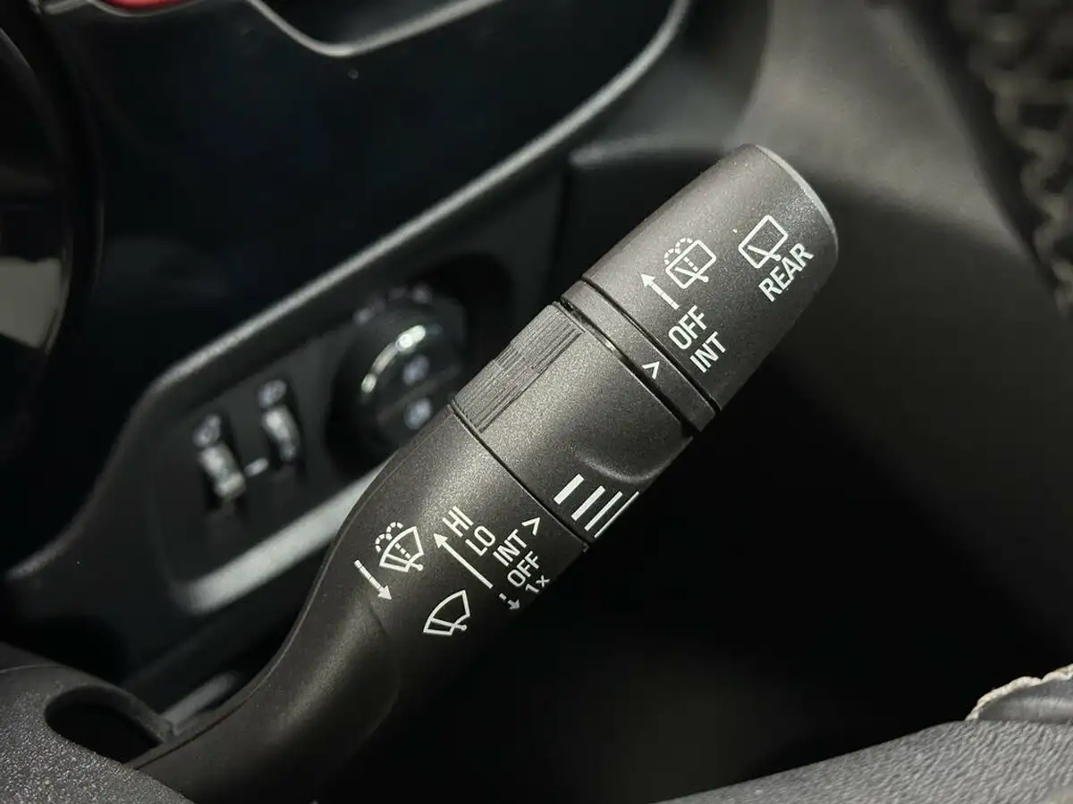 2020-vauxhall-corsa-12-turbo-sri-100ps-big-14