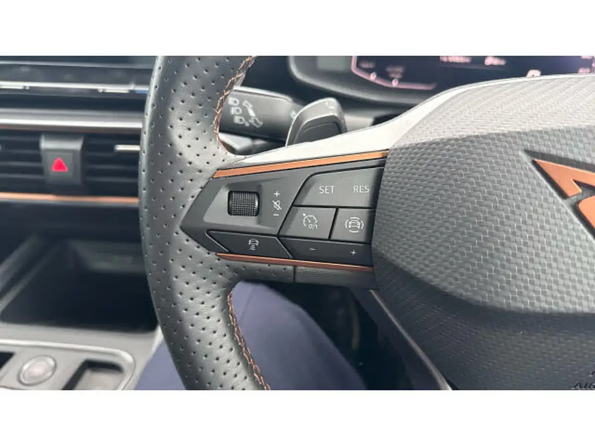 2024-cupra-formentor-14-e-hybrid-v2-big-16
