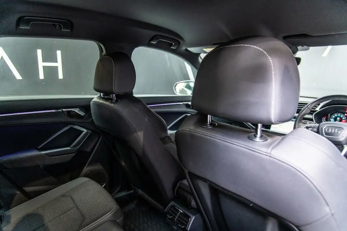 2019-audi-q3-20-40-tfsi-s-line-big-6