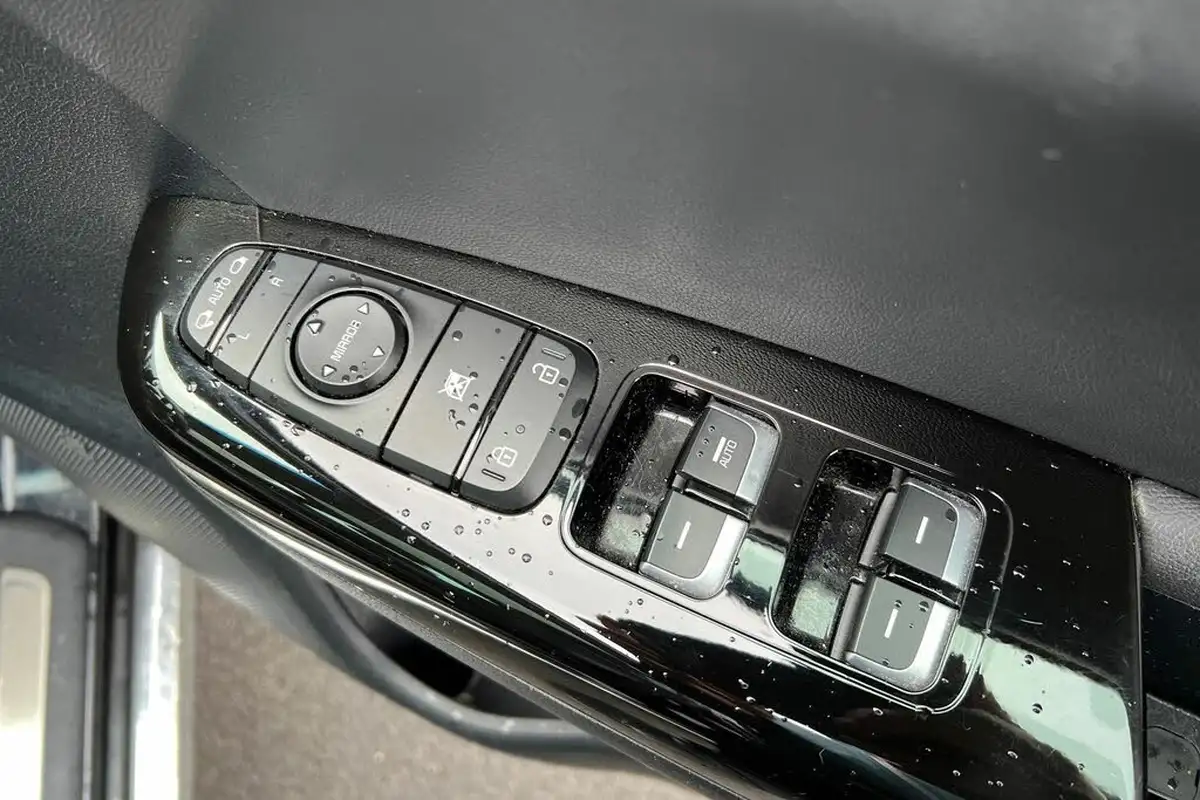 2020-kia-sportage-16-t-gdi-4-big-19