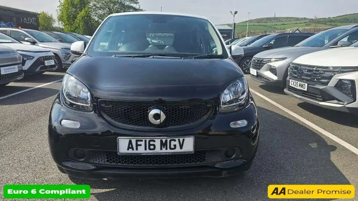 2016-smart-forfour-10-passion-70bhp-ss-twinamic-big-1