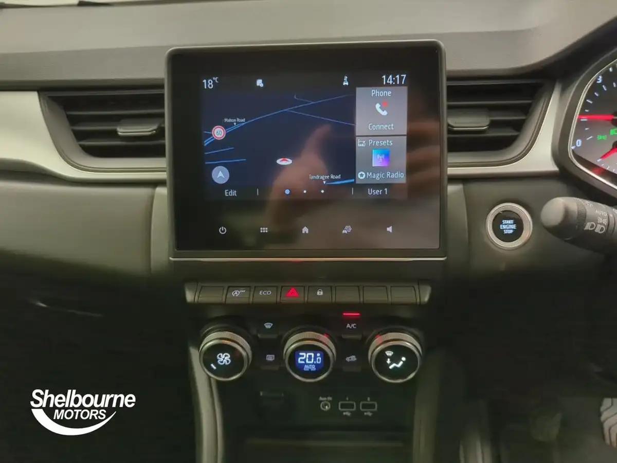 2022-renault-captur-10-tce-iconic-edition-big-4