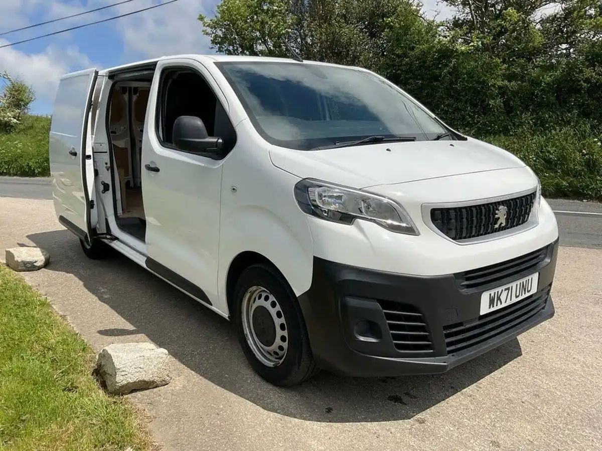 2021-peugeot-expert-20-bluehdi-professional-standard-1400-eu6d-panel-big-9