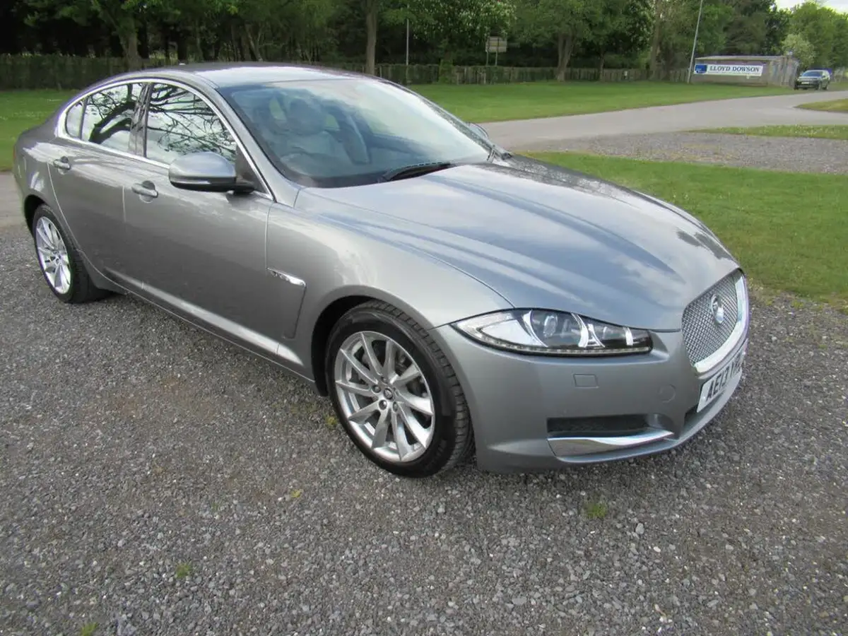 2013-jaguar-xf-22td-luxury-163ps-ss-saloon-4d-auto-big-7