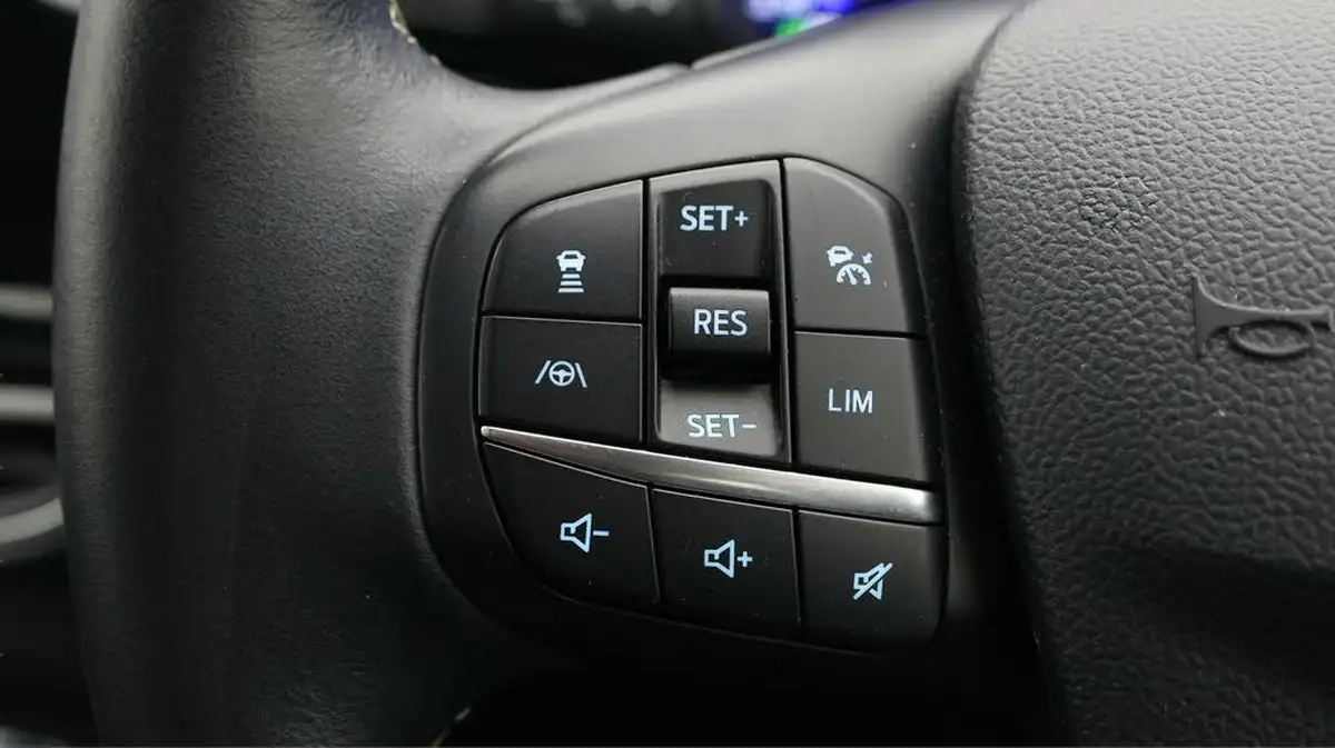 2020-ford-kuga-20-vignale-190ps-awd-1999cc-auto-big-21