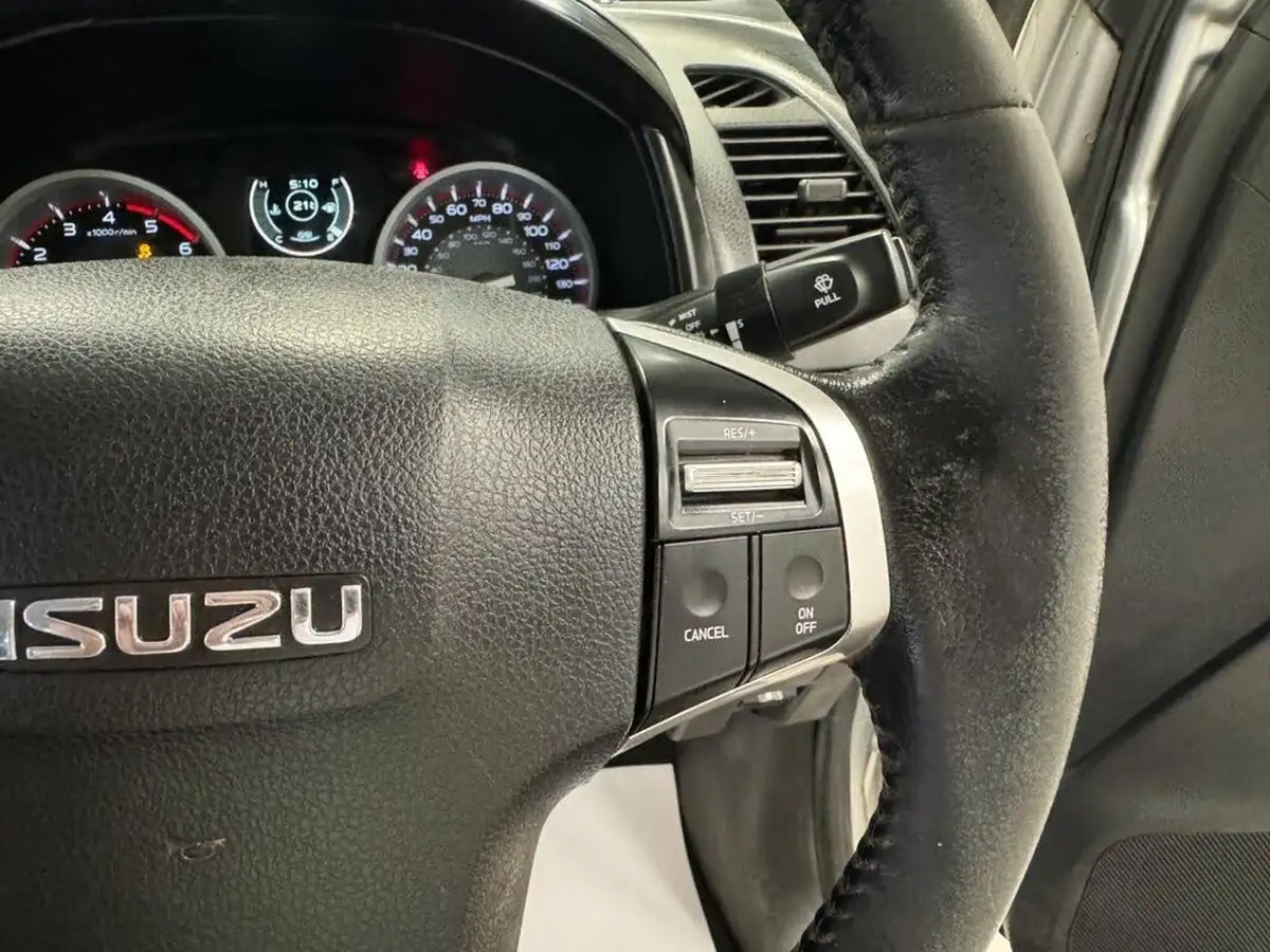 2017-isuzu-d-max-19td-utah-big-21