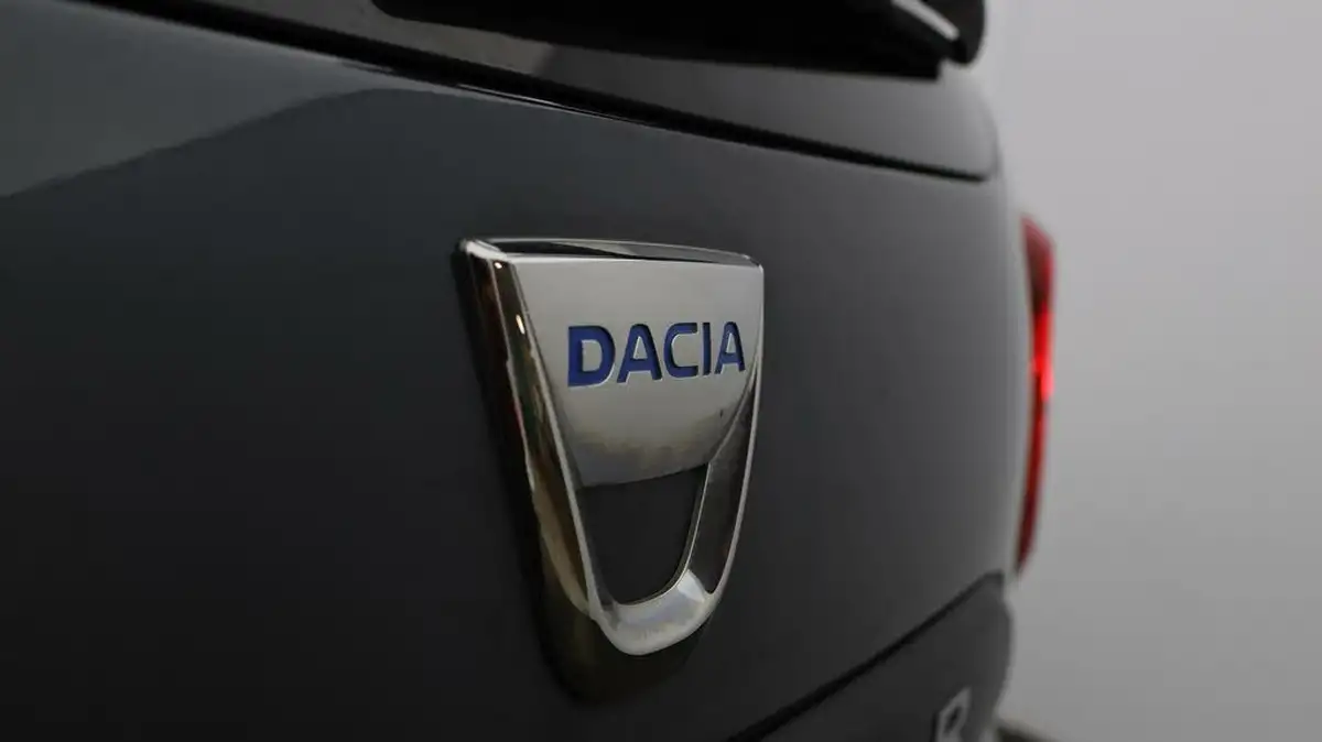 2020-dacia-duster-13-tce-prestige-130bhp-ss-big-19