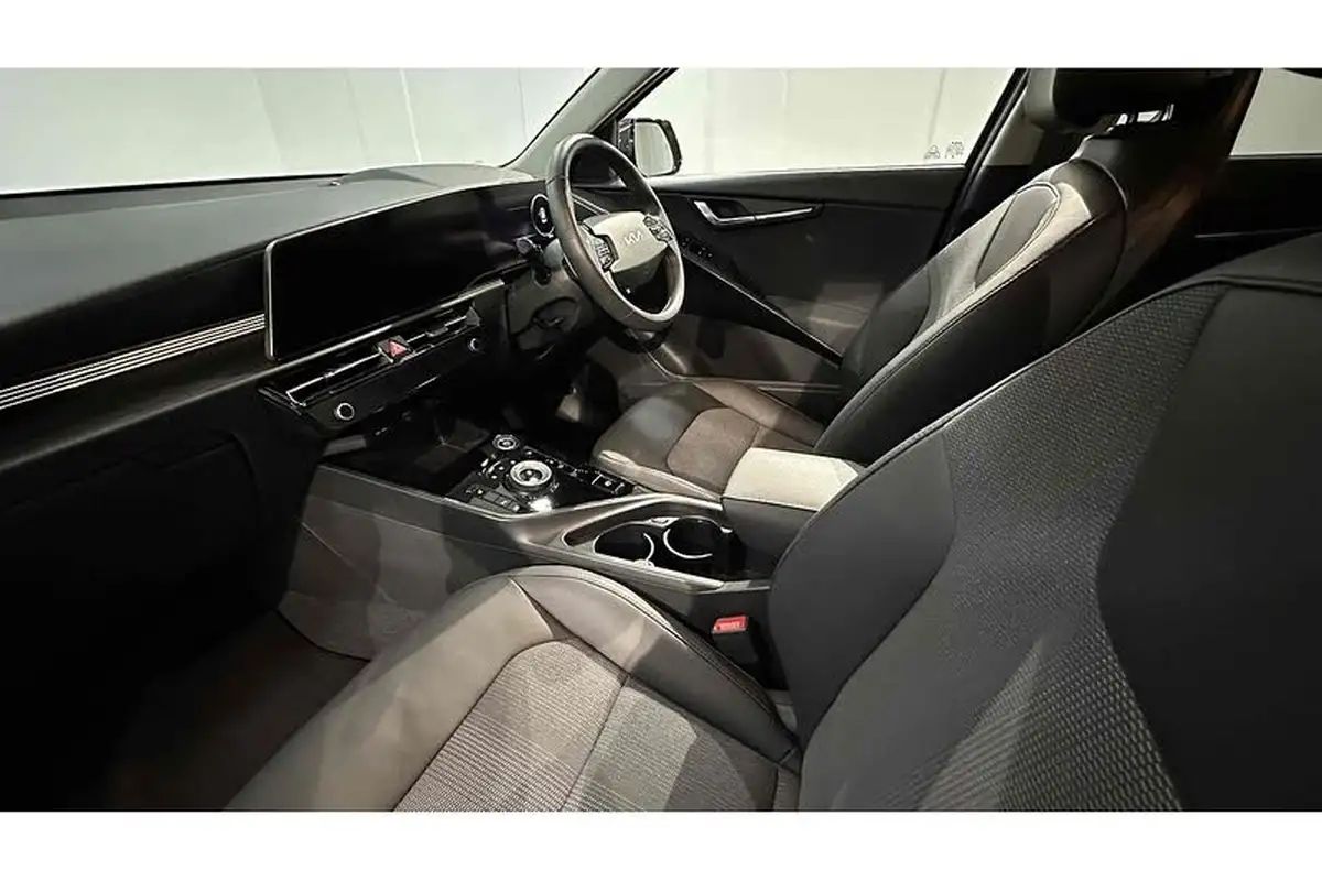 2022-kia-e-niro-ev-3-big-19