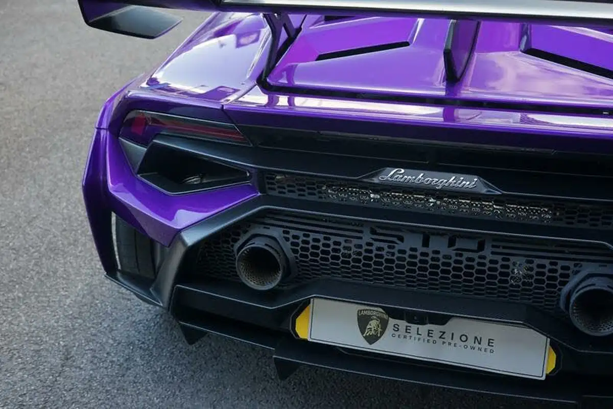 2023-lamborghini-huracan-big-19