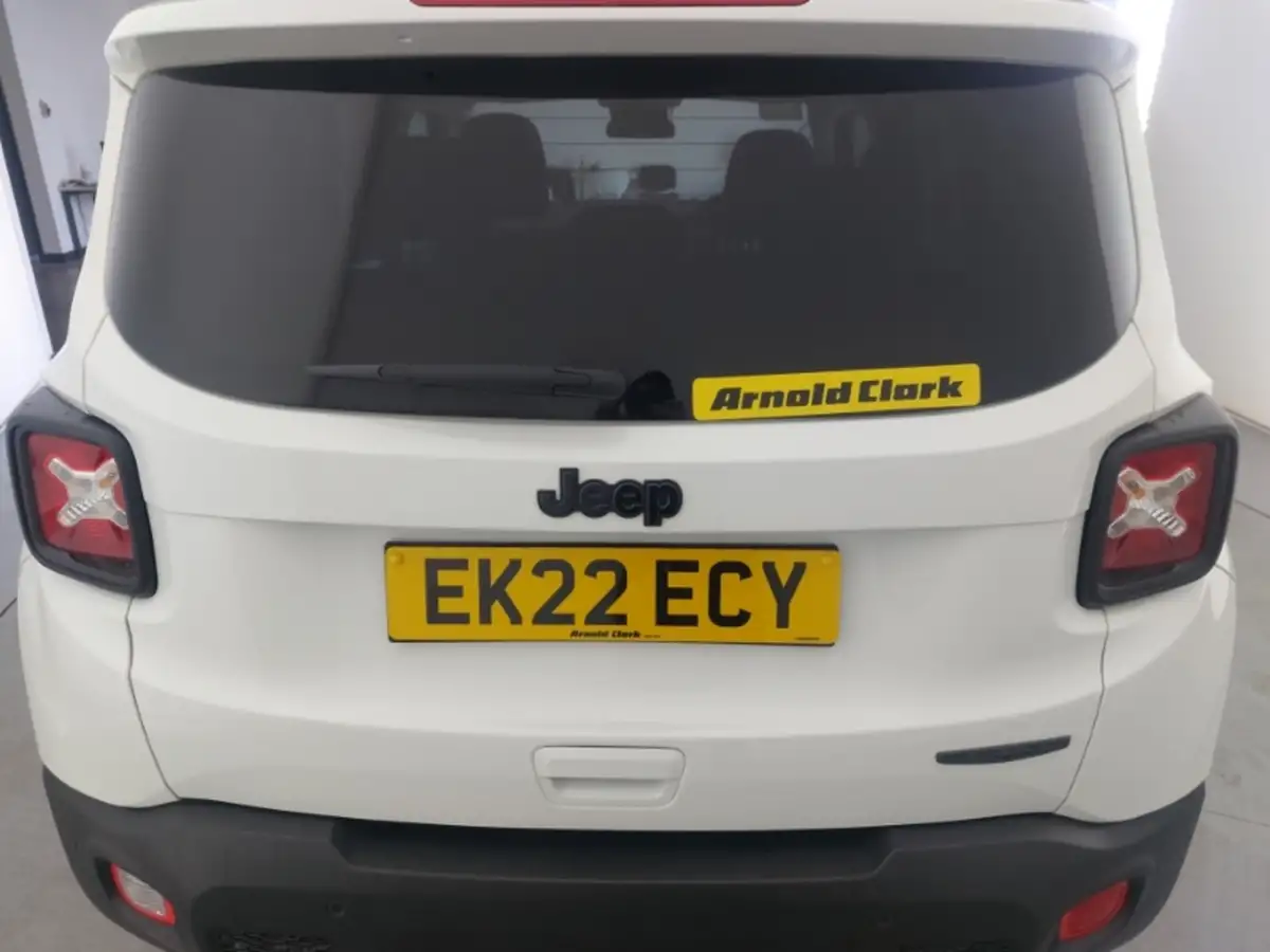 2022-jeep-renegade-13-gse-night-eagle-big-12