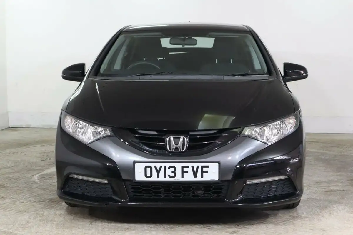 2013-honda-civic-18-se-auto-big-1