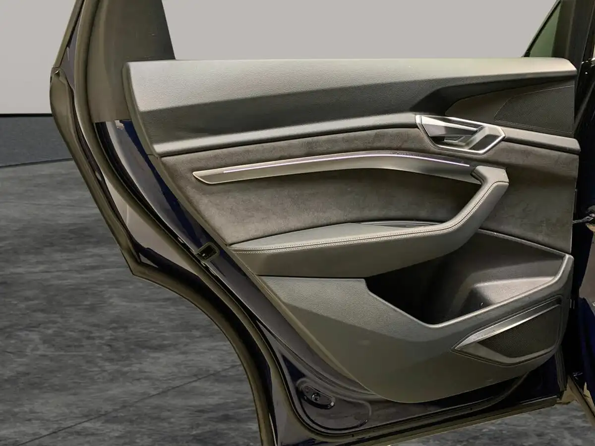 2021-audi-e-tron-55e-s-line-station-wagon-big-33