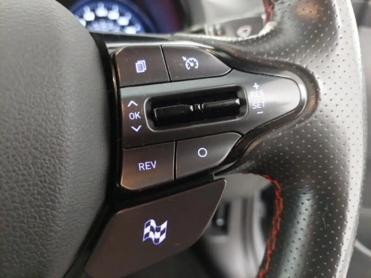 2019-hyundai-i30-n-20-t-gdi-n-performance-fastback-big-12