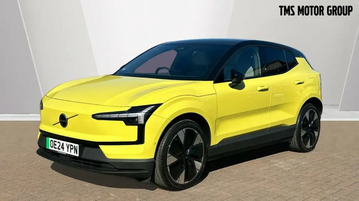2024-volvo-ex30-e-twin-ultra-big-5