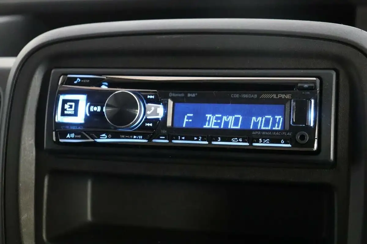 2021-renault-trafic-20dci-ll30-energy-145-business-panel-big-21