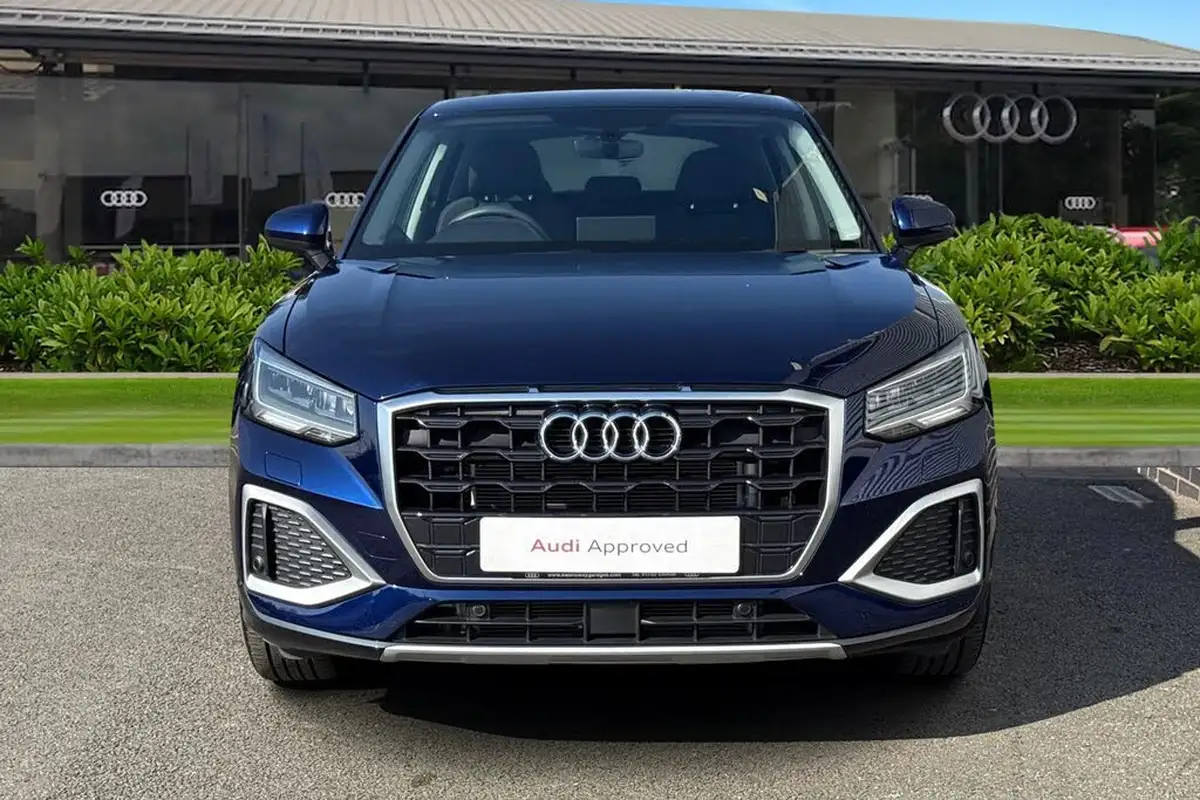 2024-audi-q2-15-35-tfsi-sport-s-tronic-big-5