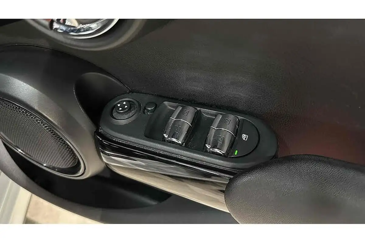 2020-mini-cooper-20-cooper-s-sport-189bhp-hatchback-5d-auto-big-25