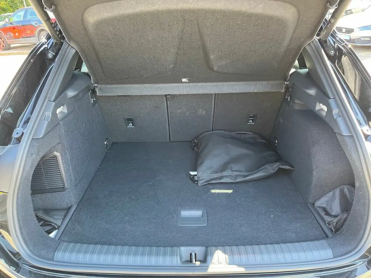 2025-cupra-terramar-15-e-hybrid-vz-first-edition-big-10