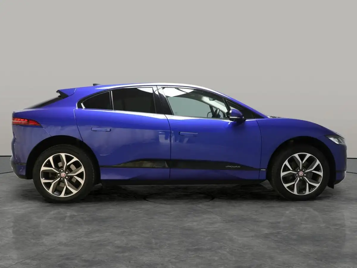 2021-jaguar-i-pace-ev400-hse-big-9
