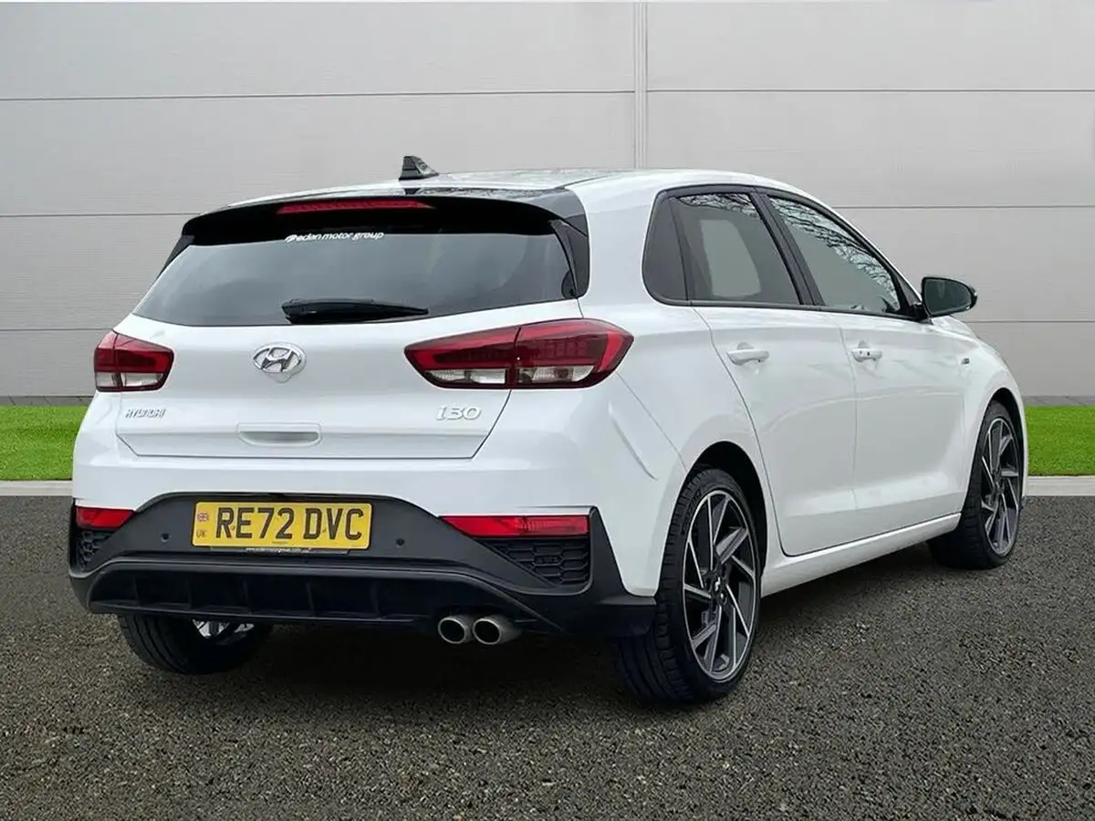 2022-hyundai-i30-15-t-gdi-n-line-hatchback-big-6