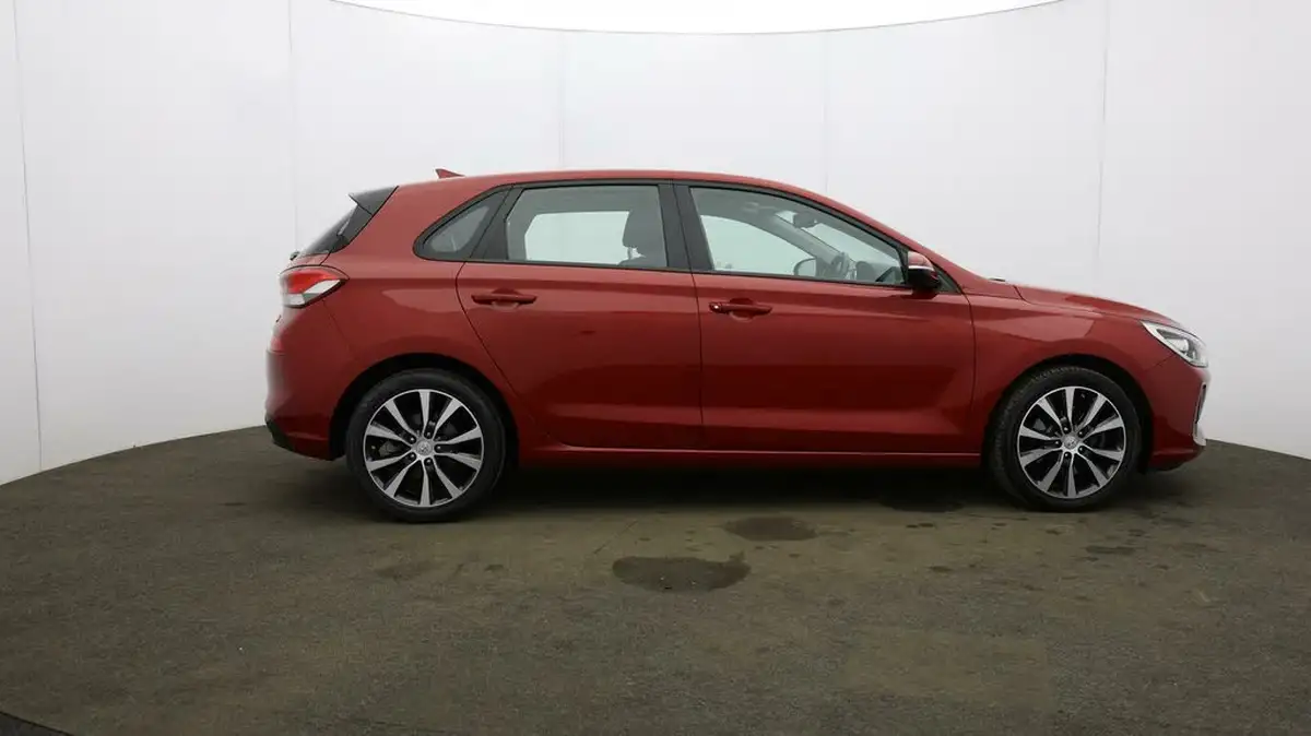 2018-hyundai-i30-14-t-gdi-se-nav-blue-drive-isg-hatchback-dct-big-52