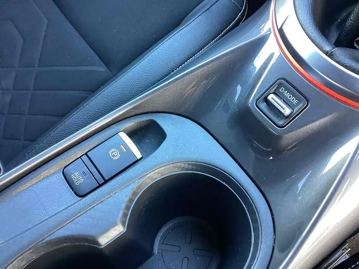 2021-nissan-juke-10-dig-t-tekna-big-34