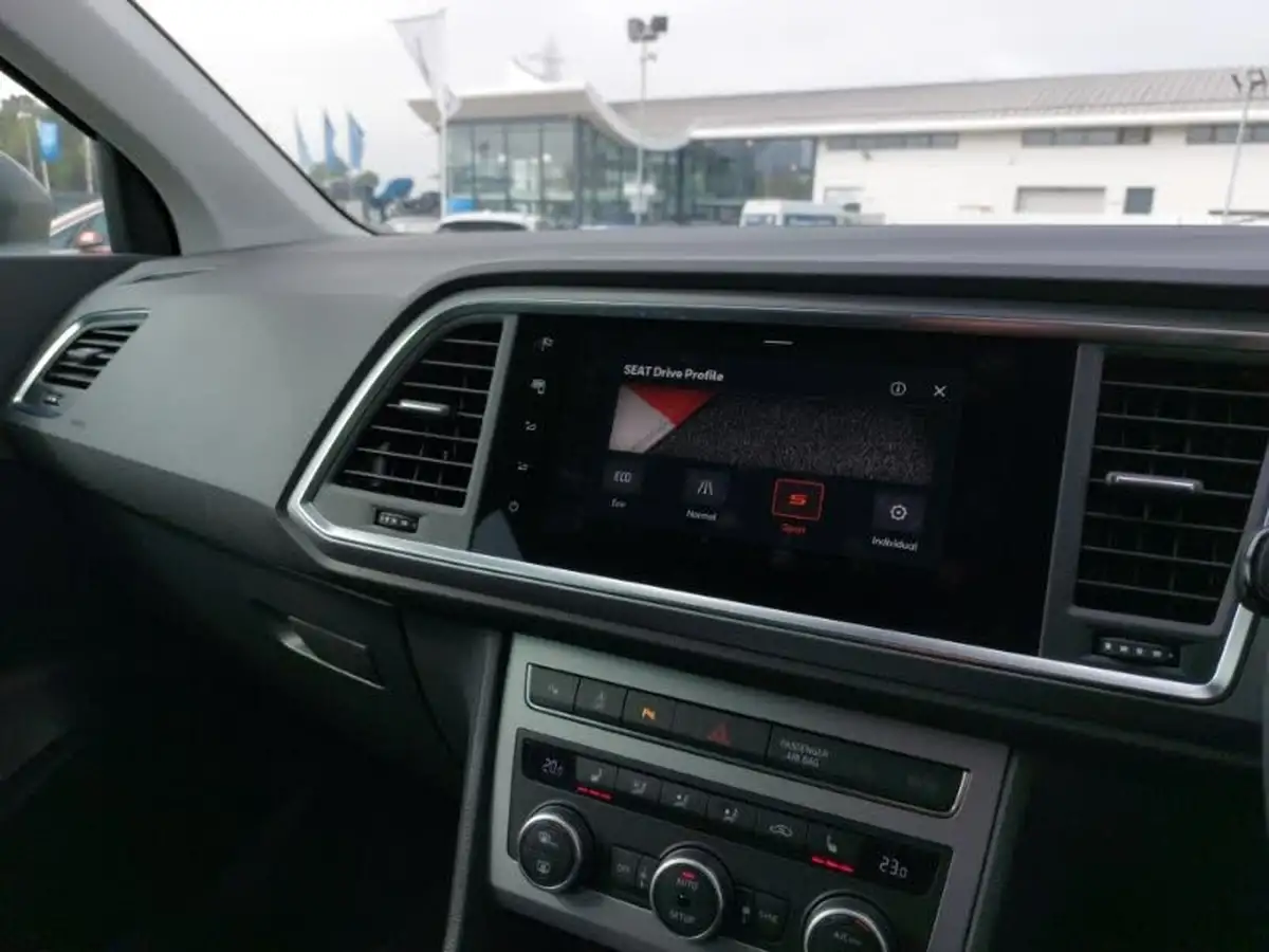 2023-seat-ateca-15-ecotsi-fr-sport-big-16