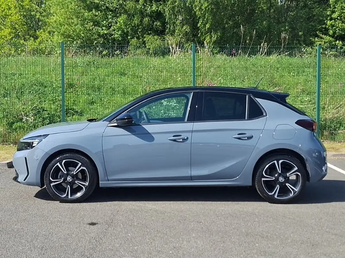 2024-vauxhall-corsa-12i-gs-big-3