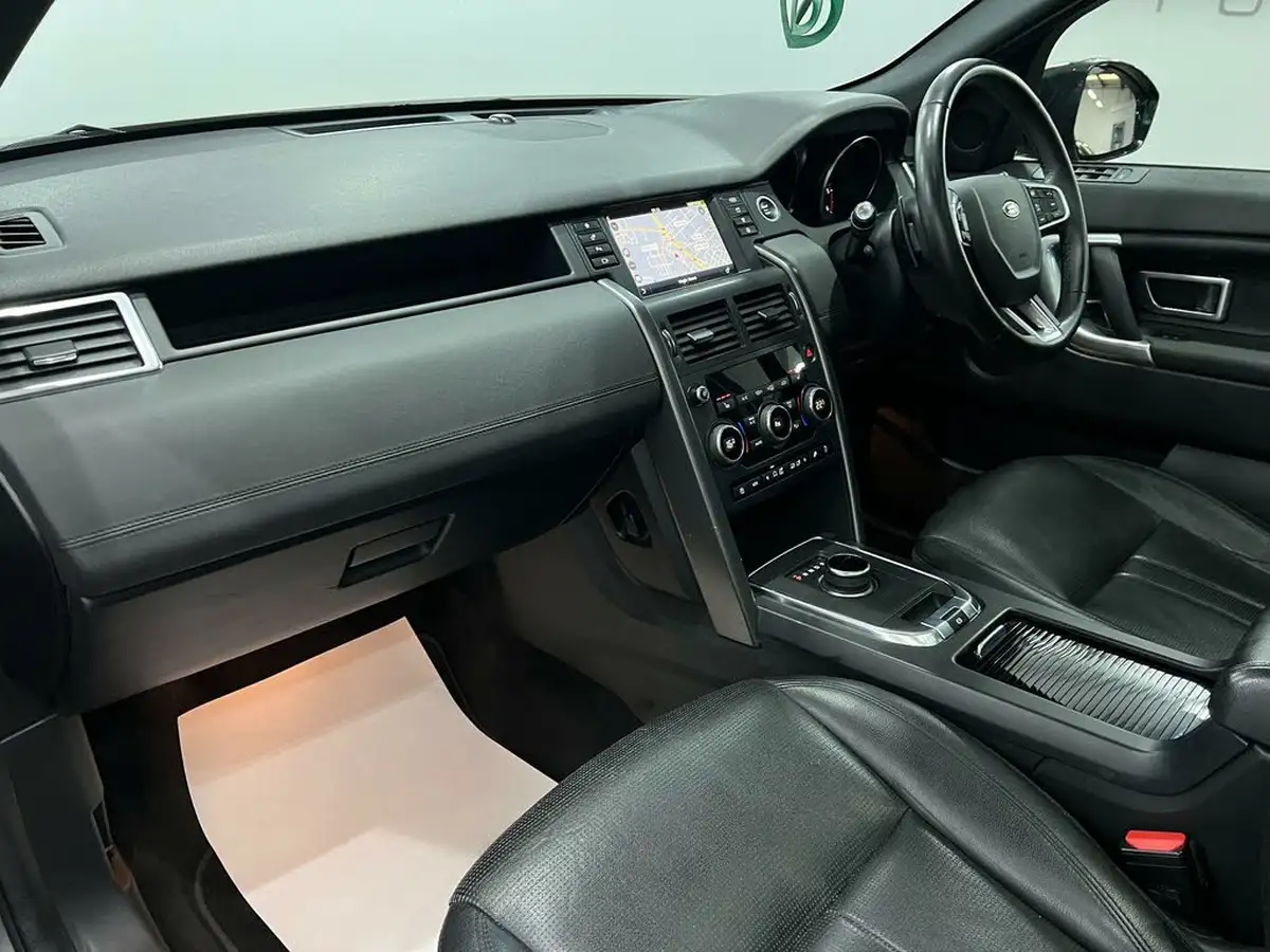 2019-land-rover-discovery-sport-20td4-landmark-big-56