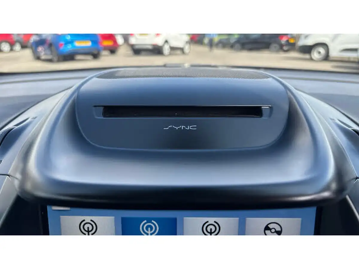 2017-ford-c-max-10t-titanium-125ps-big-36