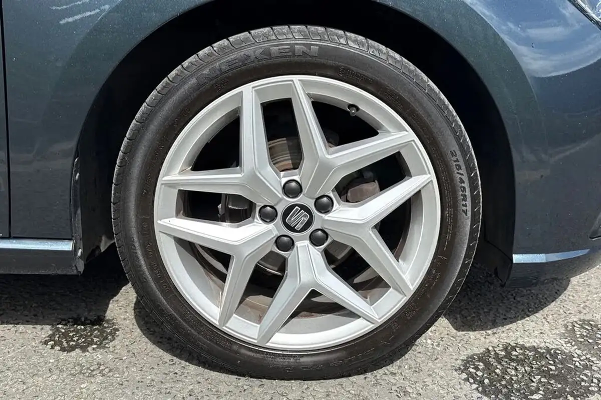 2021-seat-ibiza-10-tsi-fr-95ps-big-10