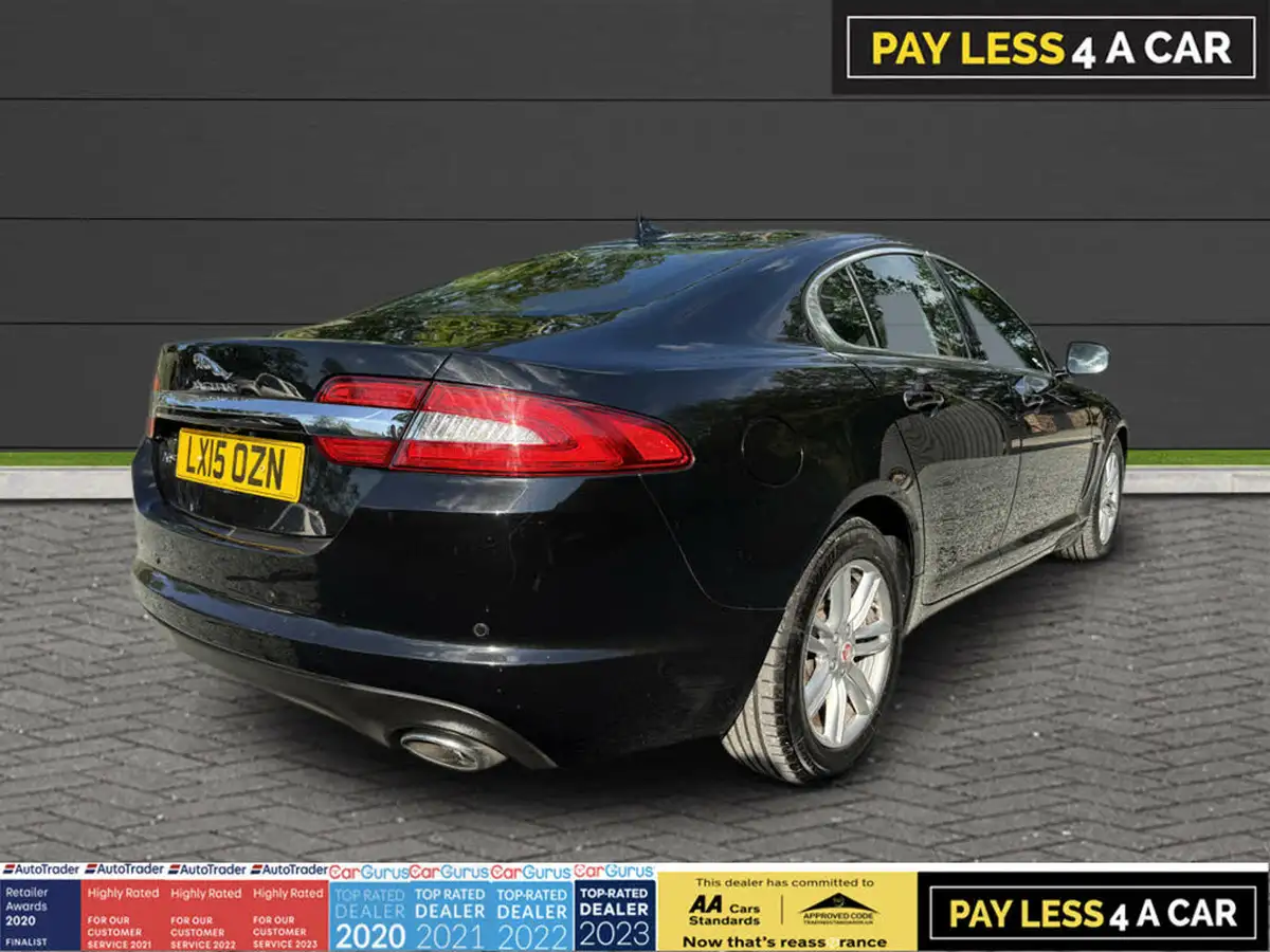 2015-jaguar-xf-22td-luxury-163ps-saloon-4d-big-4