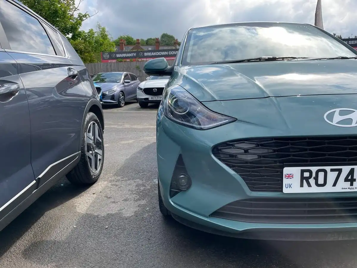 2024-hyundai-i10-12-premium-79ps-auto-big-20
