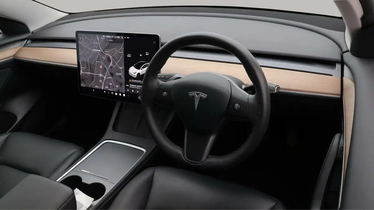 2021-tesla-model-3-e-long-range-4x4-big-9
