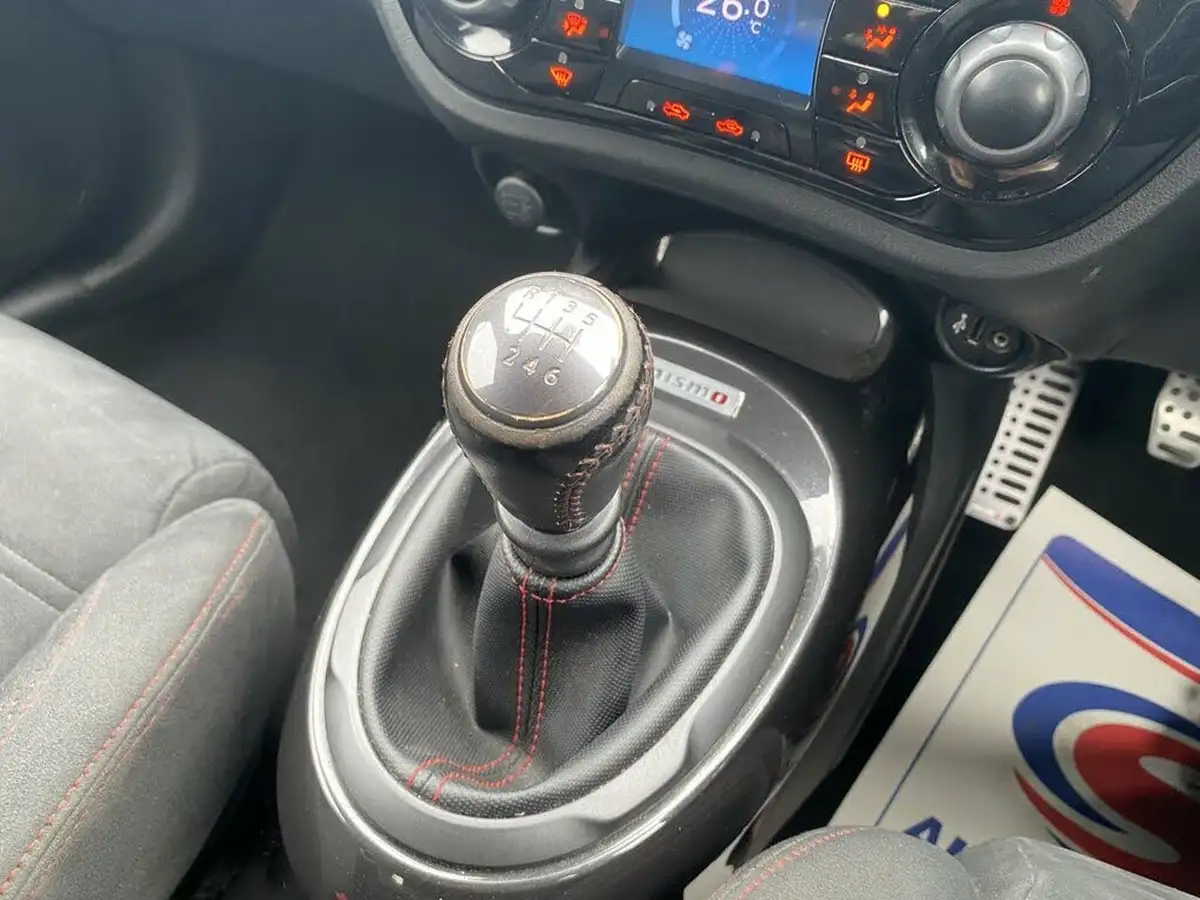 2014-nissan-juke-16-nismo-big-31