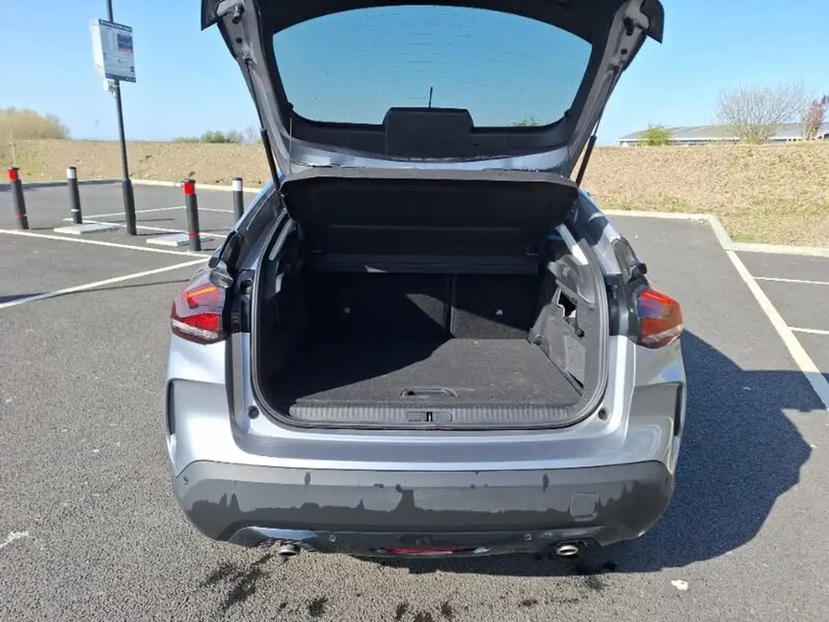 2022-citroen-c4-12-puretech-shine-130ps-big-7