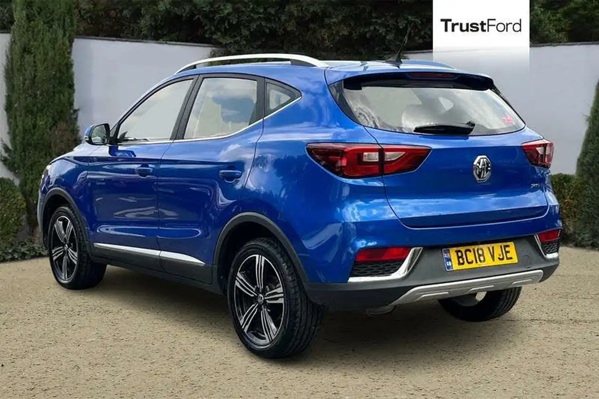2018-mg-zs-suv-15-vti-tech-exclusive-big-1