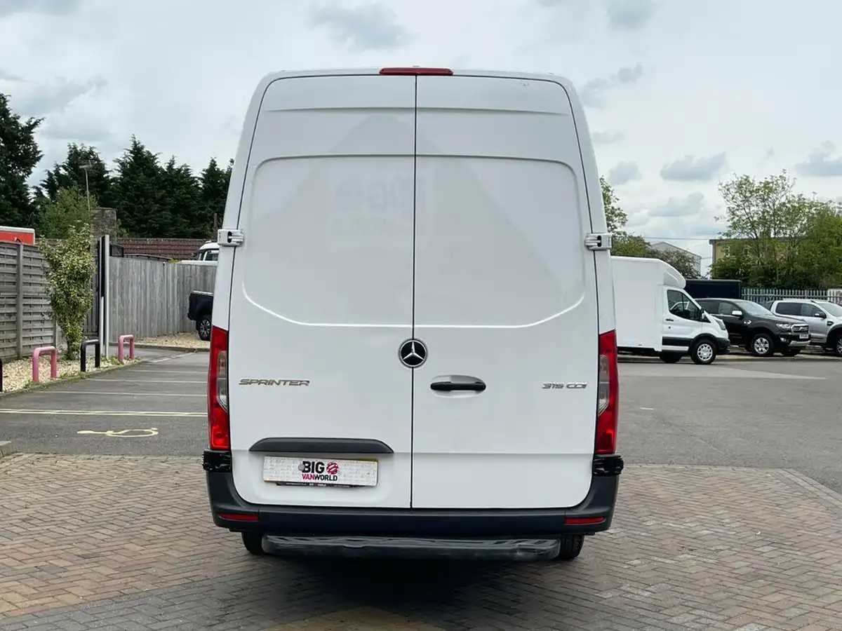 2021-mercedes-benz-sprinter-20cdi-315-l1h1-progressive-150pseu6dt-panel-rwd-eco-gear-360-big-6
