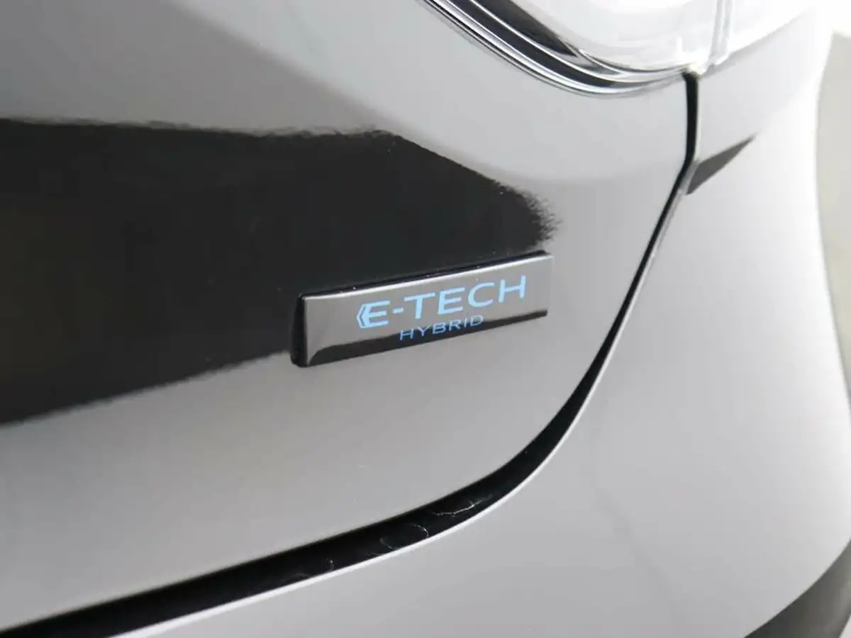 2024-renault-clio-16-esprit-alpine-big-55