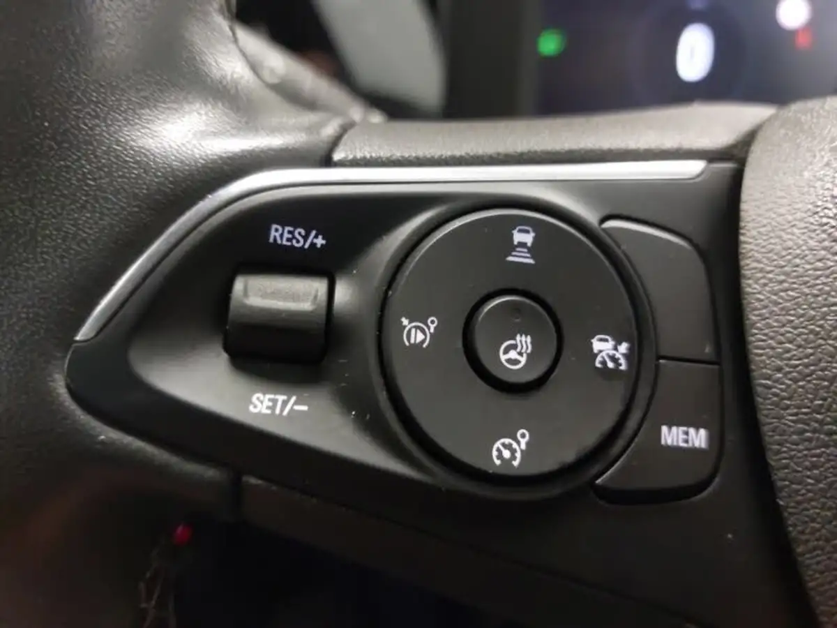 2021-vauxhall-mokka-12-elite-edition-100ps-big-13
