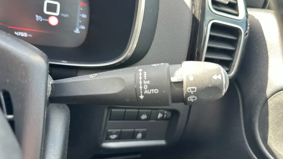 2021-citroen-c5-aircross-12-puretech-shine-big-27