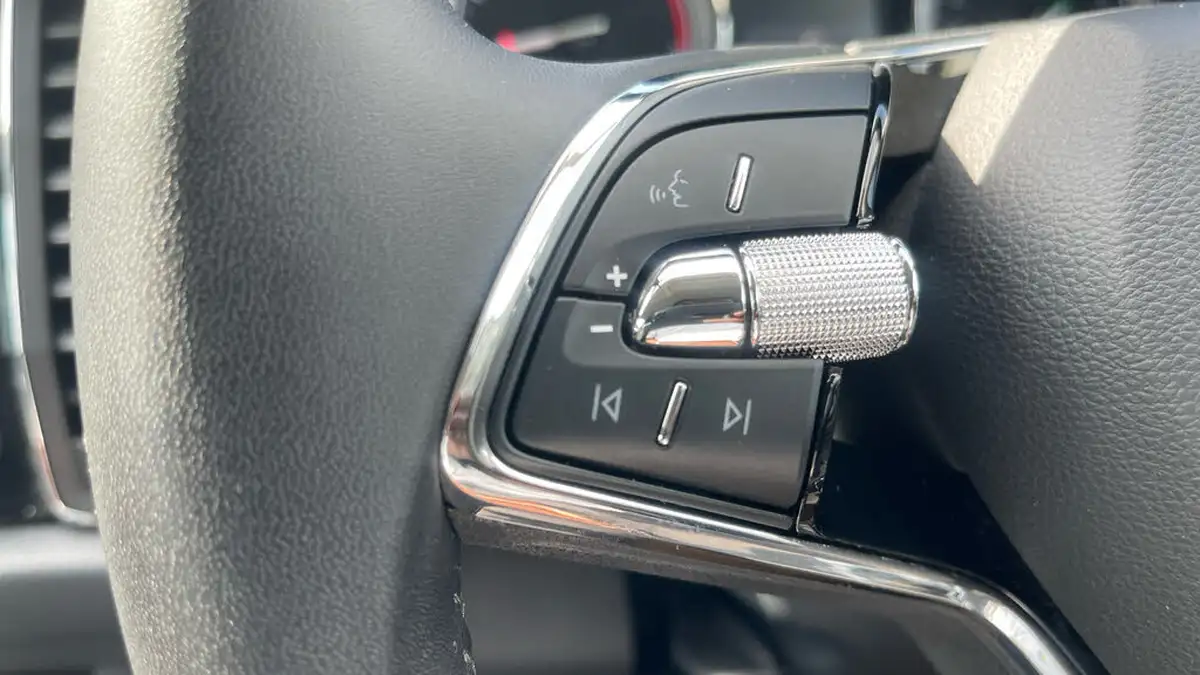 2021-skoda-kodiaq-15-tsi-se-5-dsg-big-21