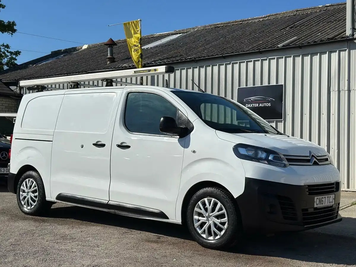 2017-citroen-dispatch-16bluehdi-x-m-1000-95pseu6-big-0