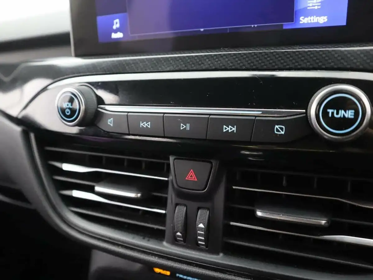 2022-ford-kuga-15-st-line-x-edition-big-31