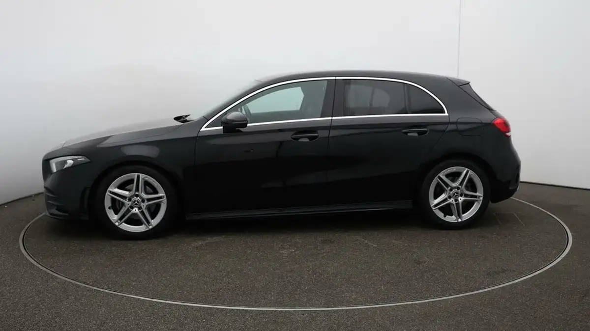2020-mercedes-benz-a-class-13-a200-amg-line-executive-hatchback-5d-big-64