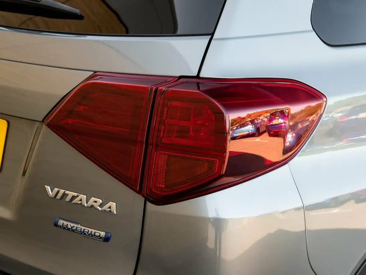 2021-suzuki-vitara-14-boosterjet-sz-t-big-8