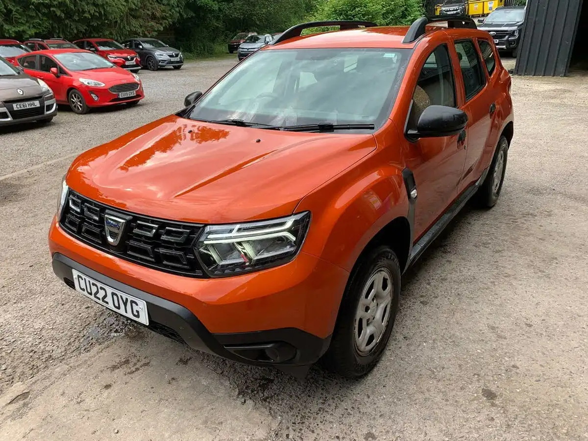2022-dacia-duster-09-tce-essential-big-0