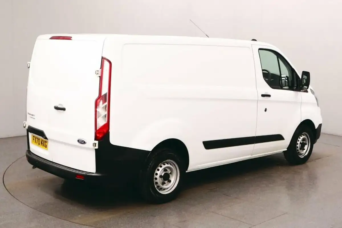 2020-ford-transit-custom-20tdci-280-l1h1-leader-105pseu6dt-panel-van-big-7
