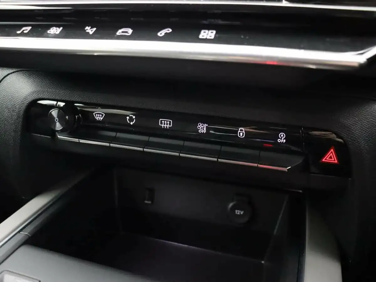 2021-citroen-c5-aircross-12-puretech-shine-big-36